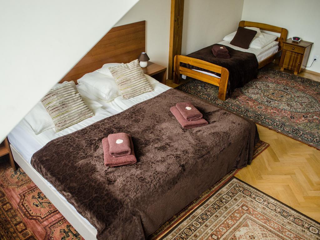 Royal Route 29 Comfort Rooms Krakau Exterior foto
